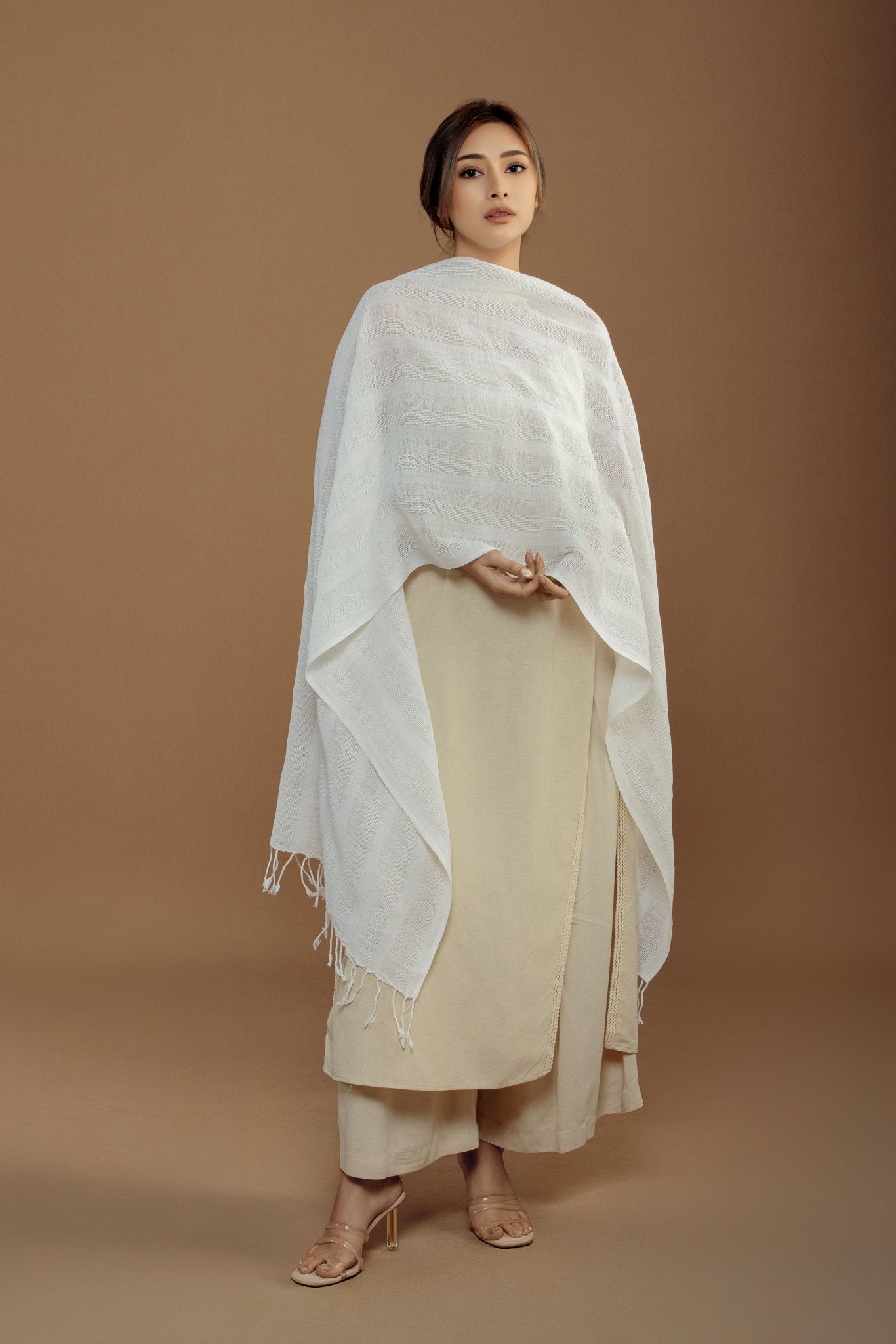 Baumwollschal - Luxury4Good - SANNI Foundation