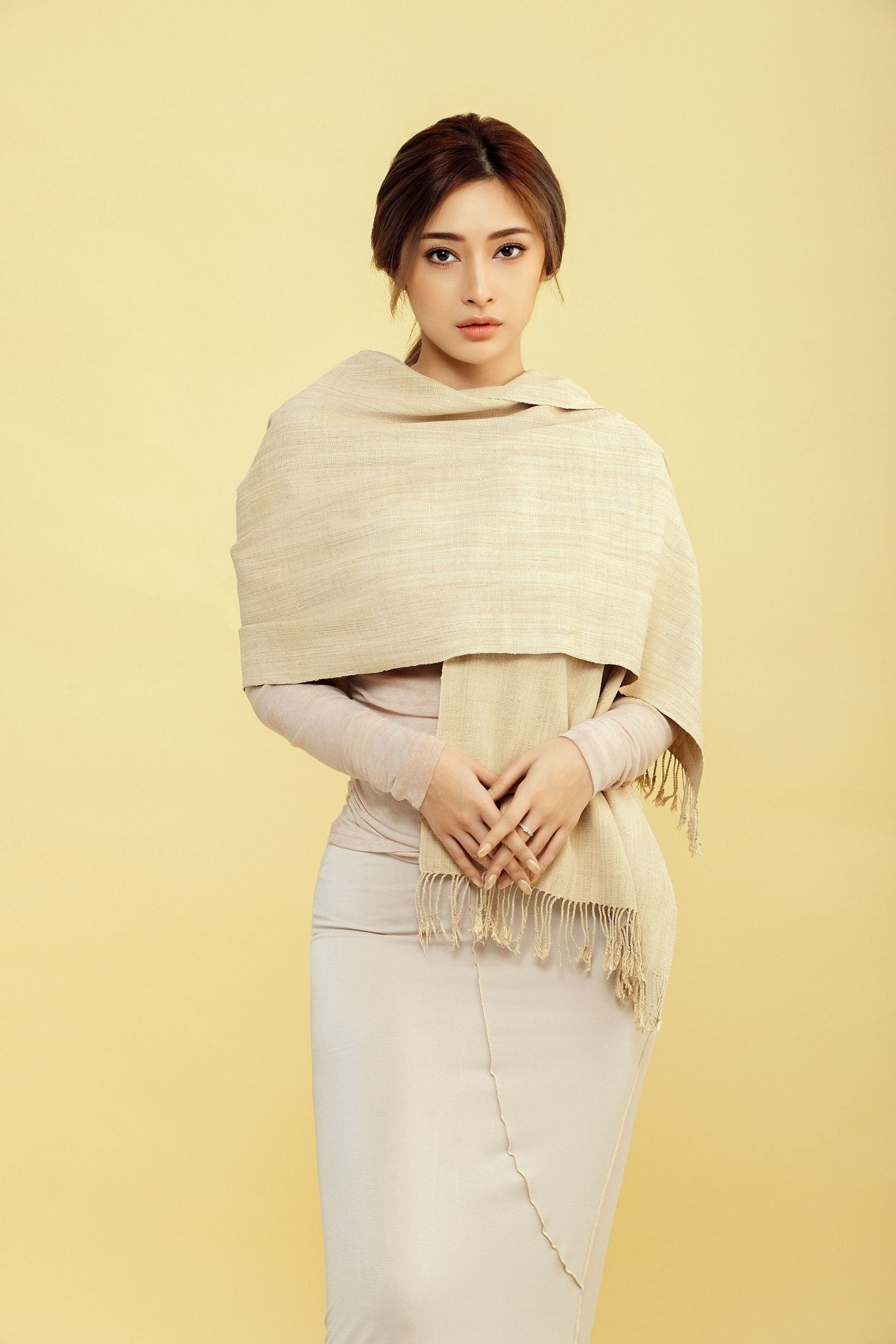 Lotusschal - Luxury4Good - SANNI Foundation