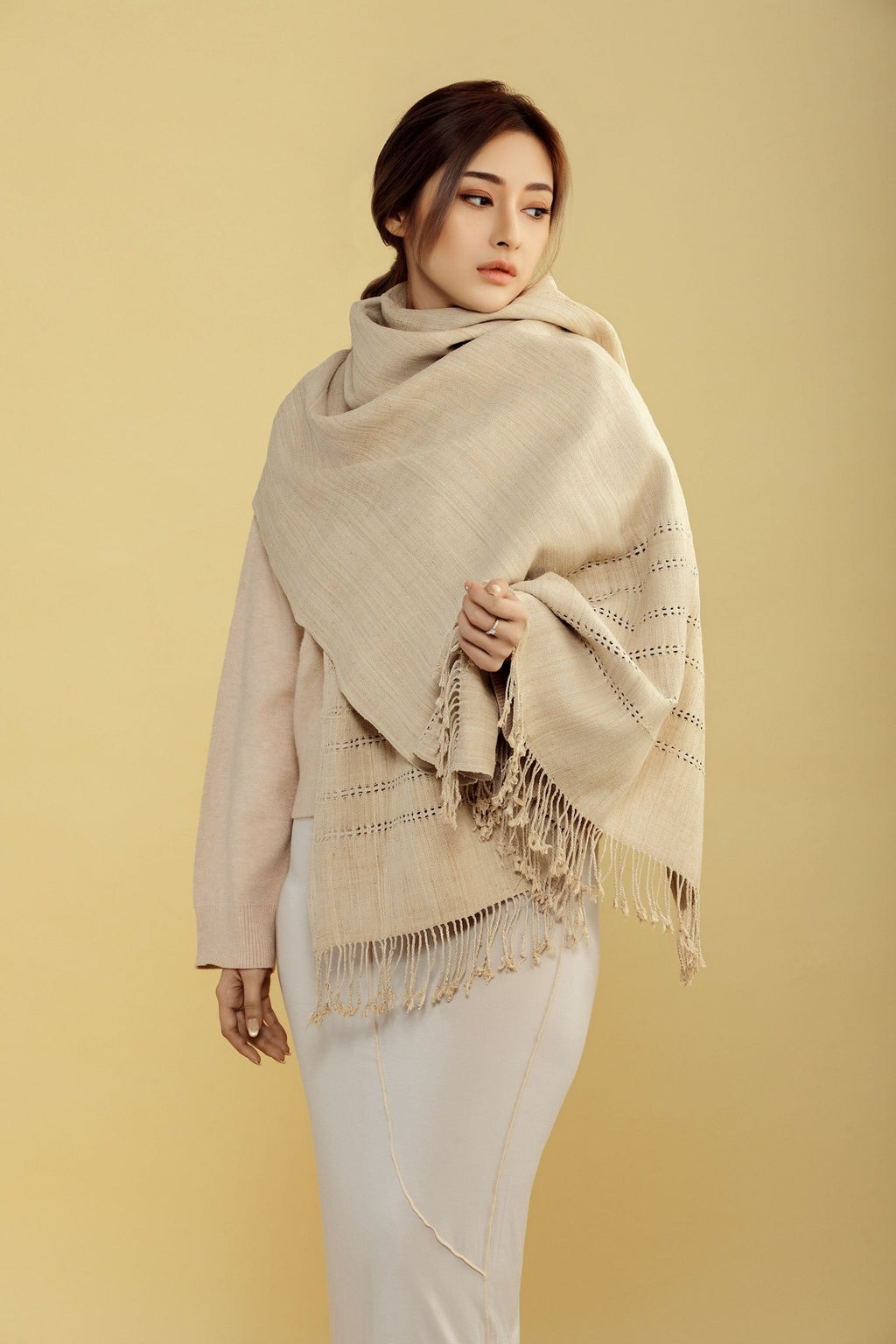 Lotusschal - Luxury4Good - SANNI Foundation