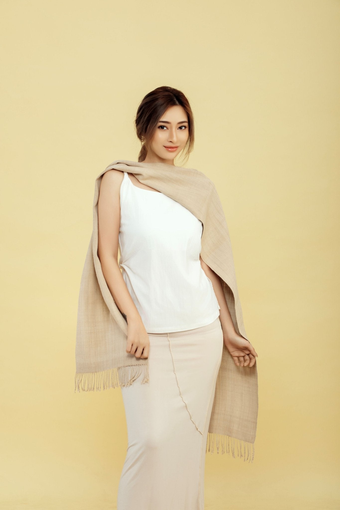 Premium Lotusschal - Luxury4Good - SANNI Foundation